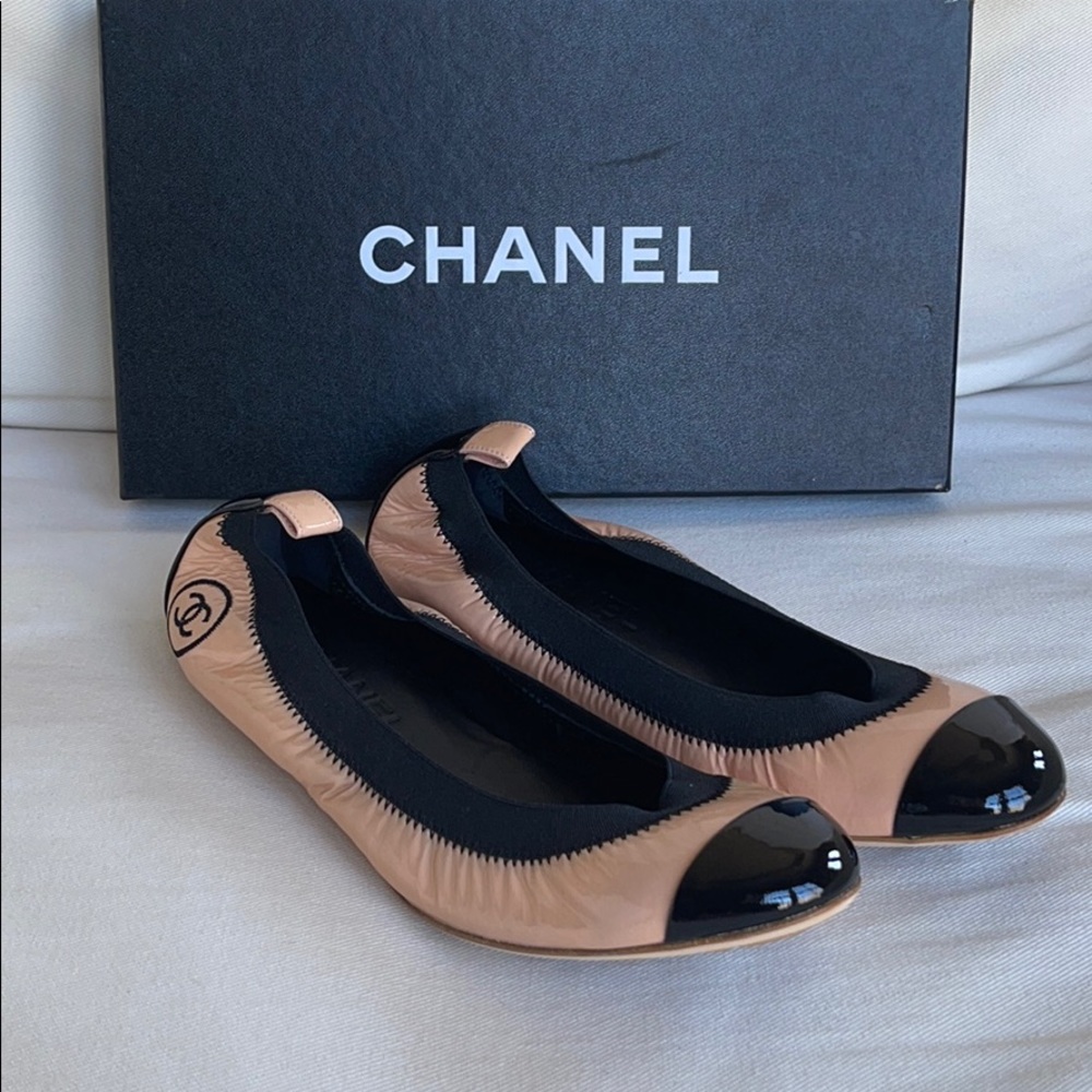 Chanel Pink & Black Patent Elastic Ballet Flat 37